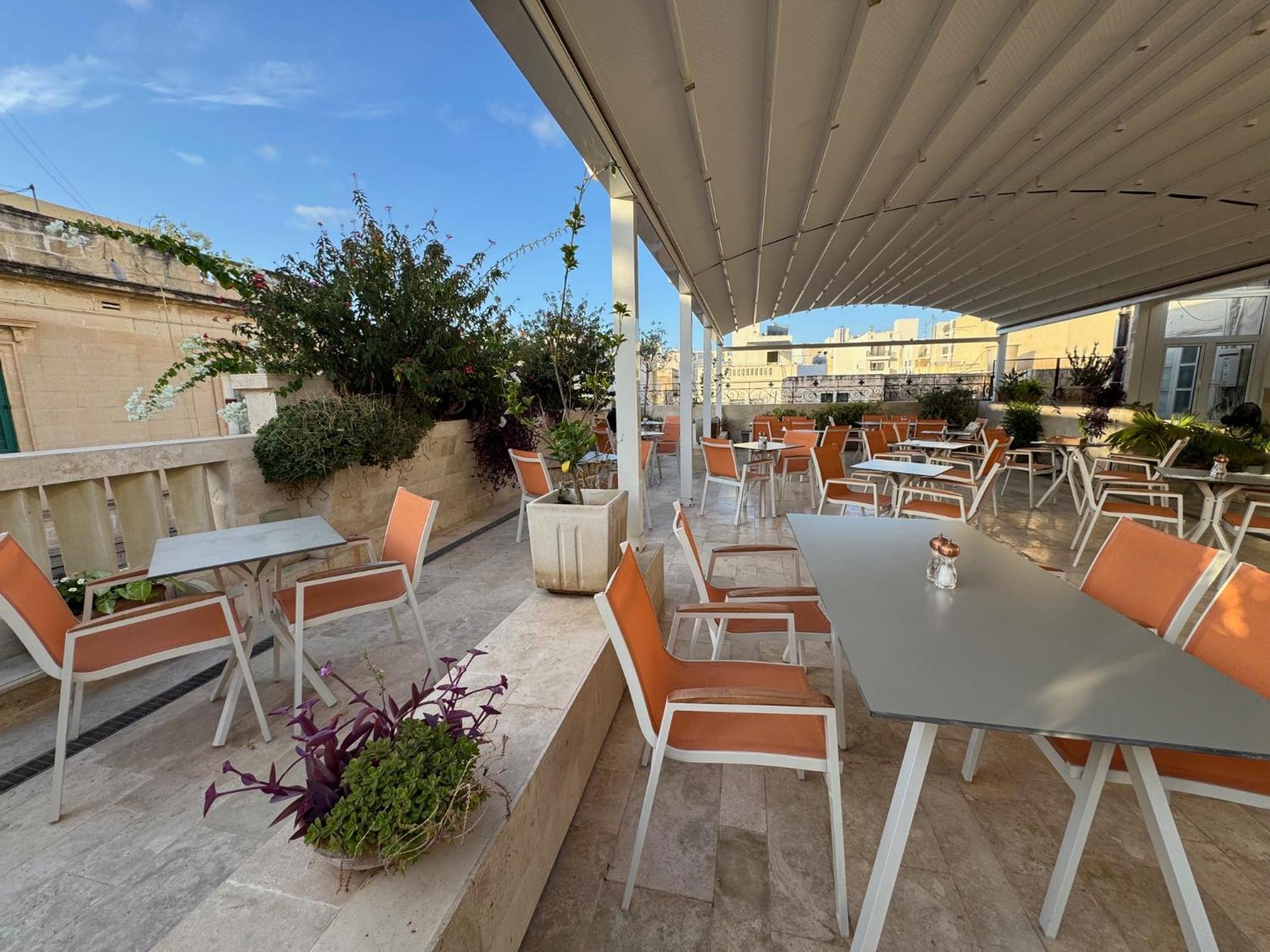 The Maltese Sun Hotell Sliema Eksteriør bilde